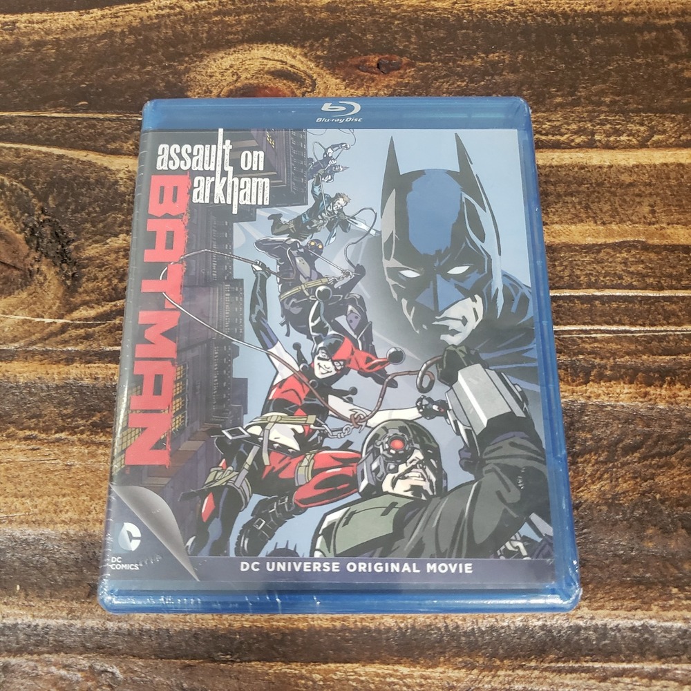 Batman Assault on Arkham Blu-ray DC Universe Original Movie Brand New Sealed